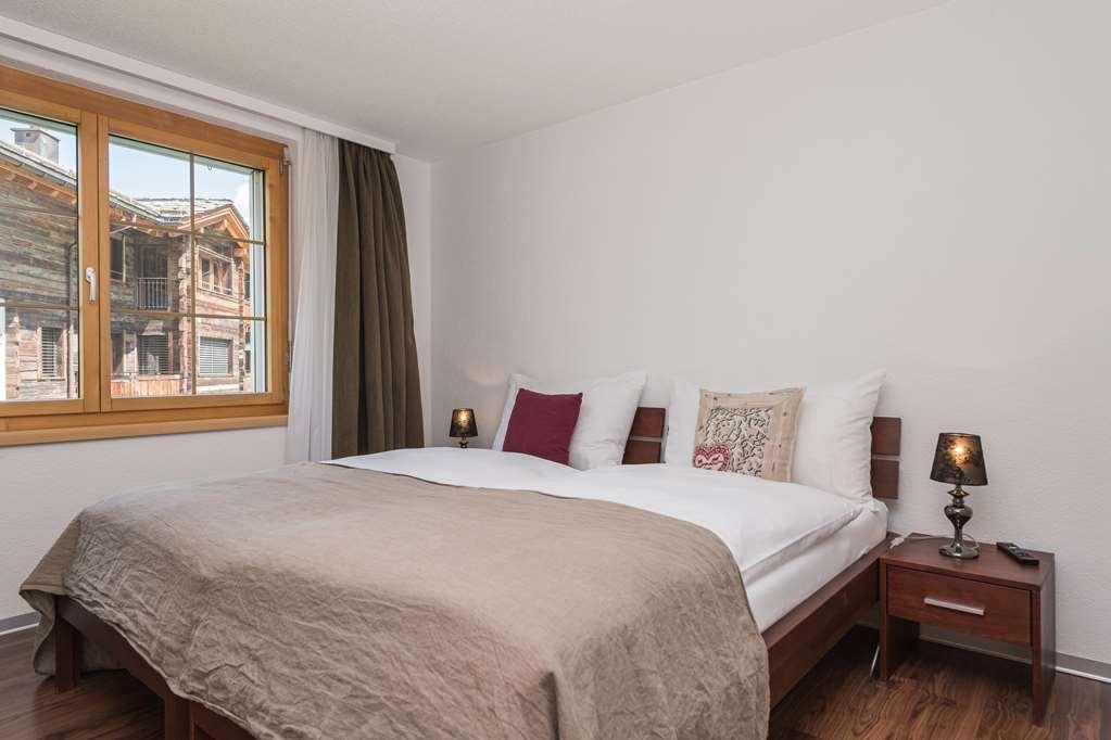 Chalet Monte Cristo Zermatt Room photo